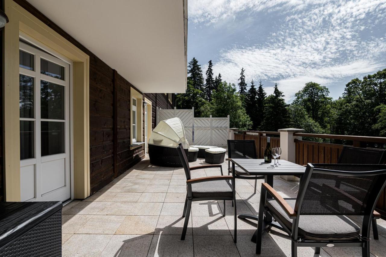 Hubertus Karlova Studánka Aparthotel Exterior foto