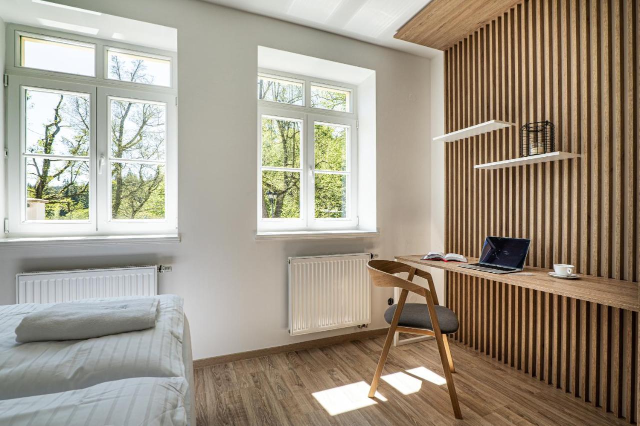Hubertus Karlova Studánka Aparthotel Exterior foto