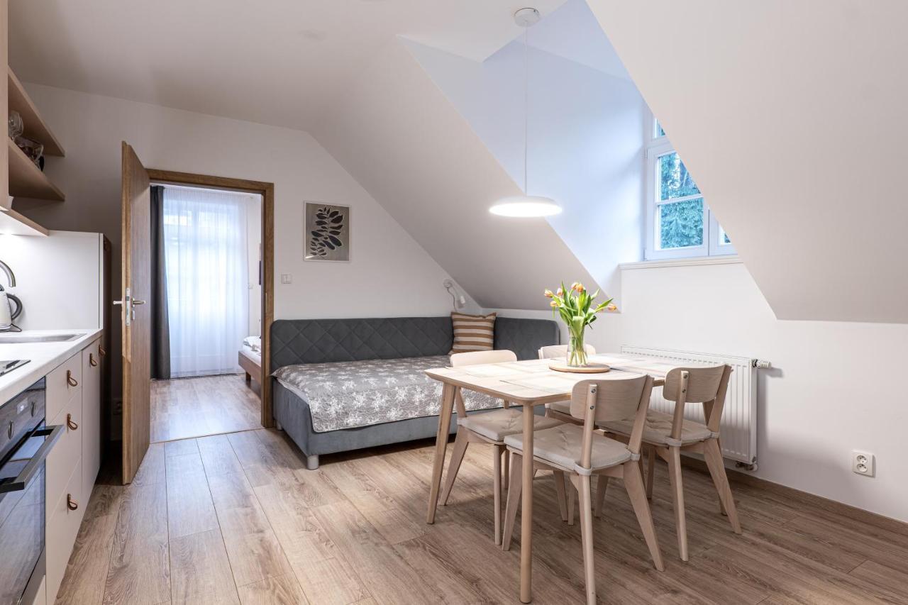 Hubertus Karlova Studánka Aparthotel Exterior foto