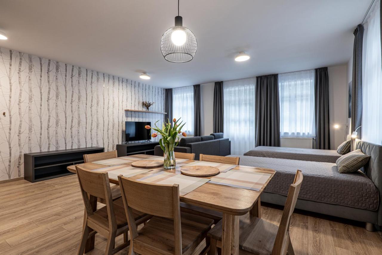 Hubertus Karlova Studánka Aparthotel Exterior foto